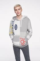 Miles Heizer : miles-heizer-1526535572.jpg