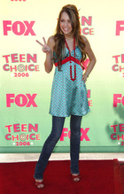 Miley Cyrus : TI4U_u1160064842.jpg