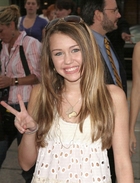 Miley Cyrus : TI4U_u1160231946.jpg