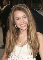 Miley Cyrus : TI4U_u1160231962.jpg