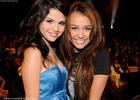 Miley Cyrus : TI4U_u1271172548.jpg