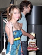 Miley Cyrus : TI4U_u1304543287.jpg