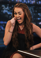 Miley Cyrus : miley-cyrus-1323214054.jpg