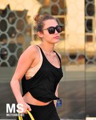 Miley Cyrus : miley-cyrus-1330179571.jpg