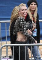 Miley Cyrus : miley-cyrus-1357245017.jpg