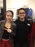 Miley Cyrus : miley-cyrus-1359958909.jpg