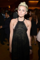 Miley Cyrus : miley-cyrus-1360550457.jpg