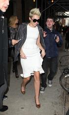 Miley Cyrus : miley-cyrus-1360805713.jpg