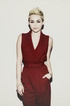 Miley Cyrus : miley-cyrus-1360811331.jpg