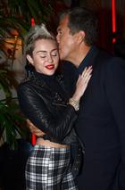 Miley Cyrus : miley-cyrus-1361776759.jpg