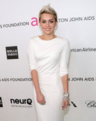 Miley Cyrus : miley-cyrus-1361864379.jpg