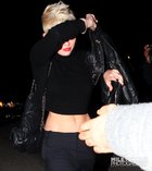 Miley Cyrus : miley-cyrus-1362774605.jpg