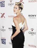 Miley Cyrus : miley-cyrus-1368834873.jpg