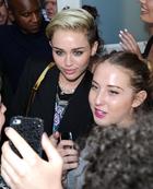 Miley Cyrus : miley-cyrus-1374263446.jpg
