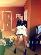 Miley Cyrus : miley-cyrus-1374434621.jpg