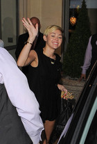 Miley Cyrus : miley-cyrus-1374515000.jpg