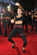 Miley Cyrus : miley-cyrus-1377547556.jpg