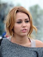 Miley Cyrus : miley-cyrus-1380386938.jpg