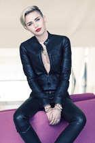 Miley Cyrus : miley-cyrus-1381283604.jpg