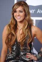 Miley Cyrus : miley-cyrus-1381436645.jpg