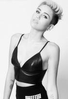 Miley Cyrus : miley-cyrus-1381949957.jpg