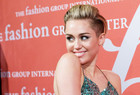 Miley Cyrus : miley-cyrus-1382572539.jpg