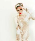 Miley Cyrus : miley-cyrus-1383083500.jpg