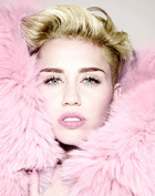 Miley Cyrus : miley-cyrus-1383083548.jpg