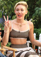 Miley Cyrus : miley-cyrus-1394130260.jpg