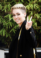 Miley Cyrus : miley-cyrus-1396012056.jpg