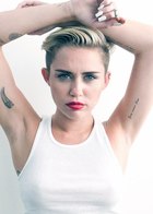 Miley Cyrus : miley-cyrus-1402614453.jpg