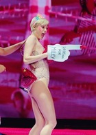 Miley Cyrus : miley-cyrus-1402759723.jpg