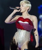 Miley Cyrus : miley-cyrus-1403712792.jpg
