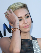 Miley Cyrus : miley-cyrus-1403712827.jpg