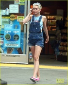 Miley Cyrus : miley-cyrus-1405617192.jpg