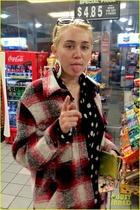 Miley Cyrus : miley-cyrus-1410399245.jpg