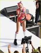 Miley Cyrus : miley-cyrus-1413295520.jpg