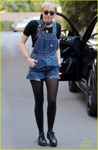 Miley Cyrus : miley-cyrus-1416091980.jpg