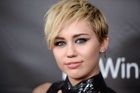 Miley Cyrus : miley-cyrus-1417449758.jpg