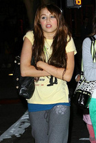 Miley Cyrus : miley_cyrus_1214688458.jpg