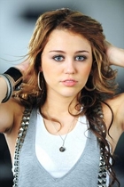 Miley Cyrus : miley_cyrus_1245929406.jpg