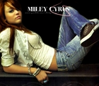 Miley Cyrus : miley_cyrus_1245929475.jpg