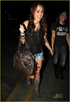 Miley Cyrus : miley_cyrus_1251341994.jpg