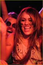 Miley Cyrus : miley_cyrus_1257221573.jpg