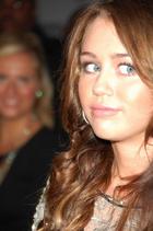 Miley Cyrus : miley_cyrus_1266479387.jpg