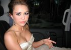 Miley Cyrus : miley_cyrus_1268438338.jpg