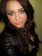 Miley Cyrus : miley_cyrus_1268691392.jpg