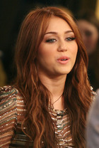 Miley Cyrus : miley_cyrus_1273437017.jpg