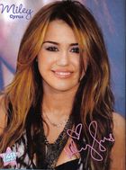 Miley Cyrus : miley_cyrus_1284263533.jpg