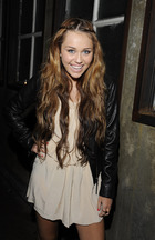 Miley Cyrus : miley_cyrus_1289700445.jpg